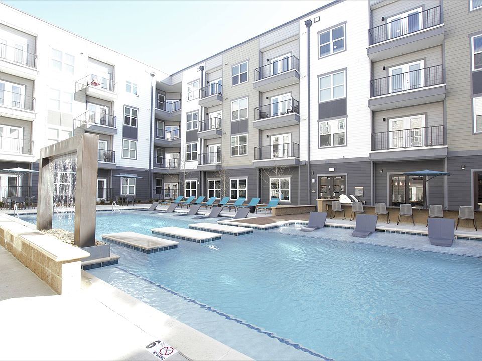1st image of 222 Maple St #2119