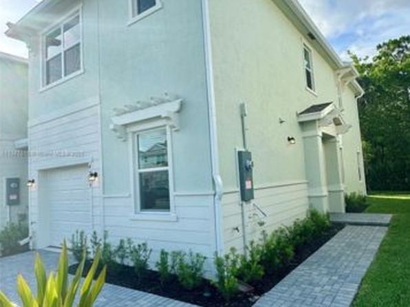 4575 Hollister Ave