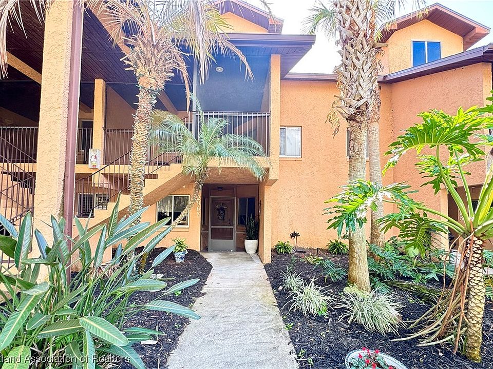 1st image of 2967 Lake June Blvd