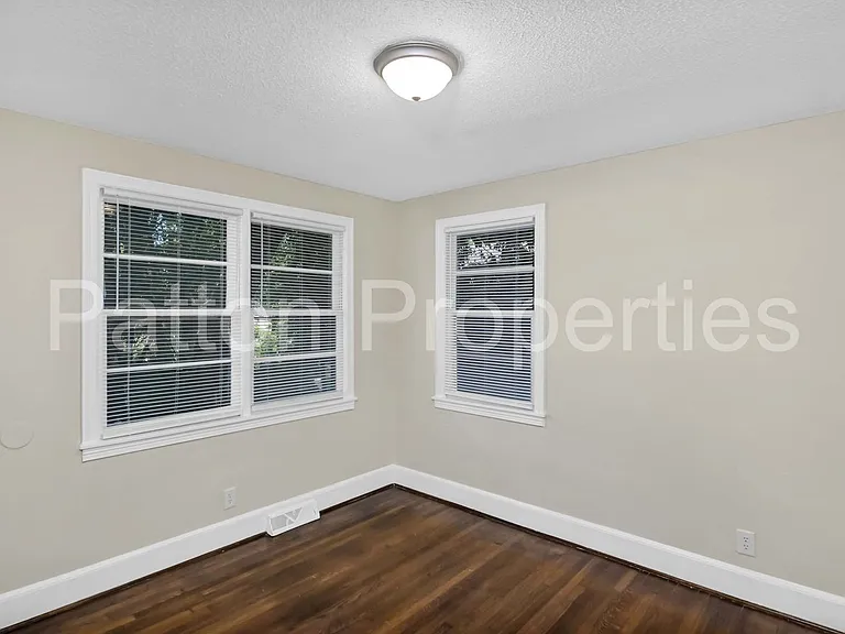 3901 Bright Ave — Photo 12