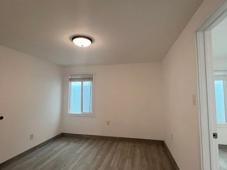 379 Hamilton St #B — Photo 6
