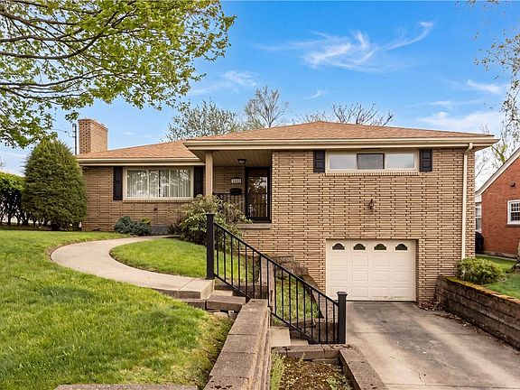 2nd image of 1455 Orchardview Dr