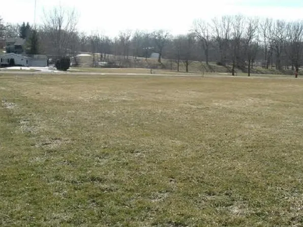 252 Lake Summerset Rd, Davis, IL 61019