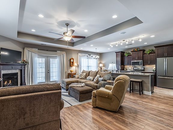 2nd image of 5116 Garnet Ct