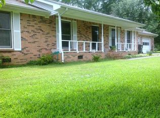 233 Faye Dr, Decatur, AL 35603