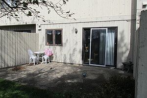 5th image of 204 Bryant Circle Dr #1