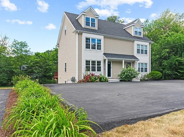 723 County St #723, Attleboro, MA 02703