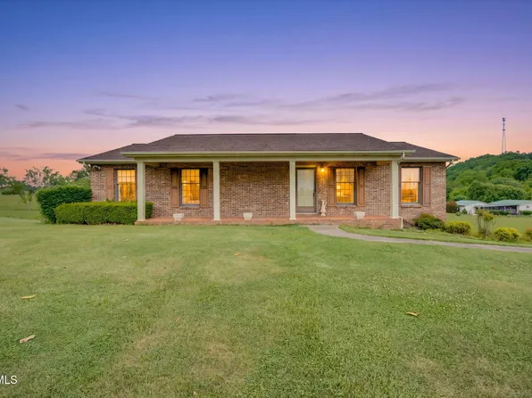 453 Twin Barns Rd, Greeneville, TN 37743