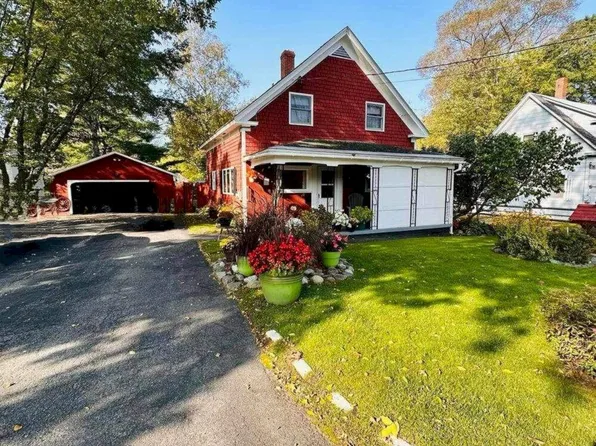 10 Pennell Street, Skowhegan, ME 04976
