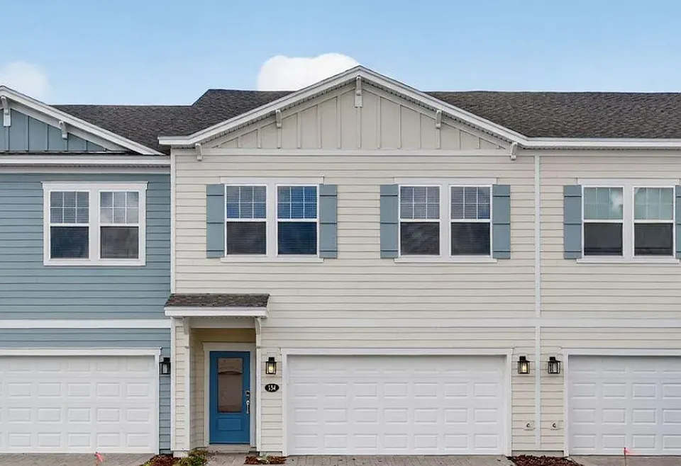 384 Cherry Elm Dr