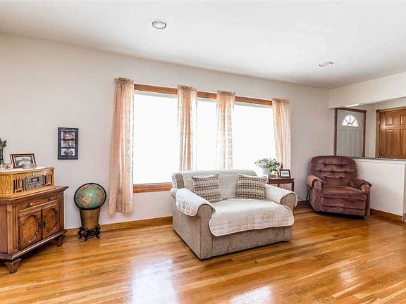 3rd image of 157-47 23rd Ave
