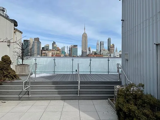 Sold by Douglas Elliman | media 18