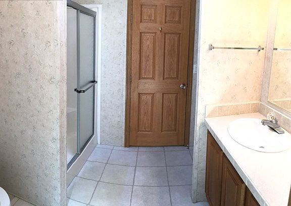 5th image of 1006 S 11th St