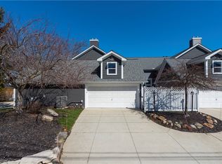 19790 Lake Rd #307C, Rocky River, OH 44116
