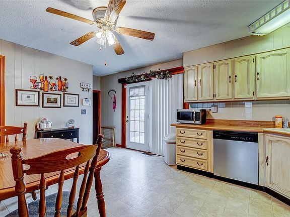 5th image of 7350 Gerardini Dr
