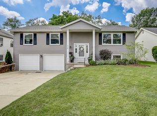 710 S Addison Ave, Lombard, IL 60148