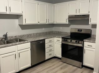 1208 Miller St #1, Washington, IL 61571