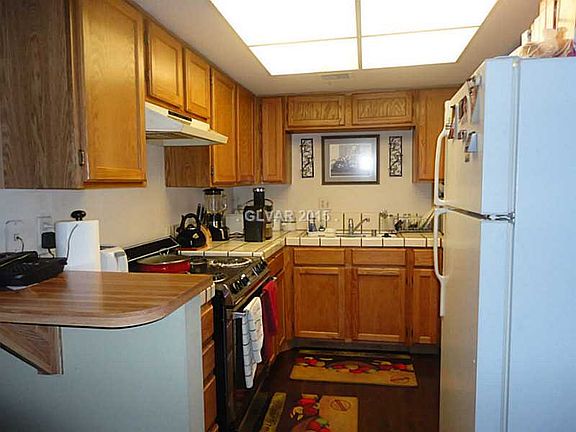 3rd image of 2481 Old Forge Ln APT 102