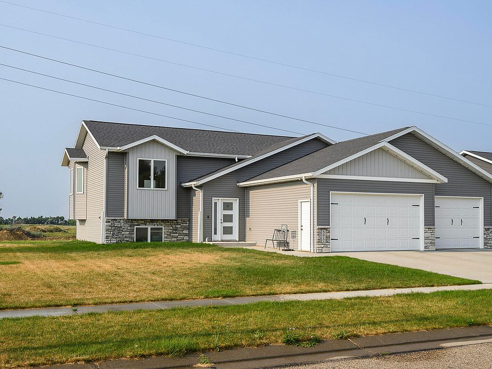 1st image of 5417 Hendrickson Dr