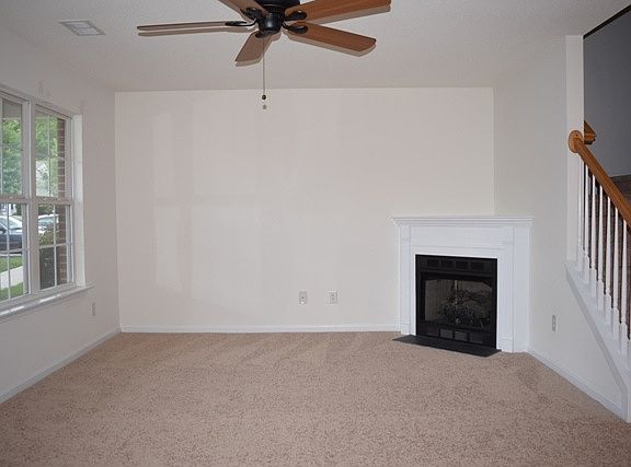 4th image of 1216 Iron Gate Ct