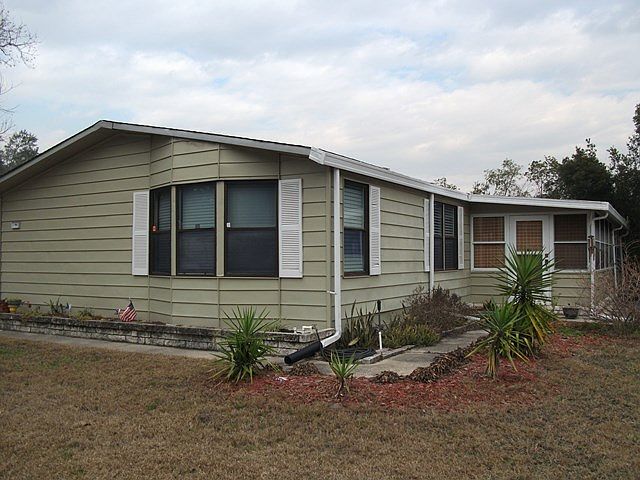 1st image of 213 Palm Cove Dr