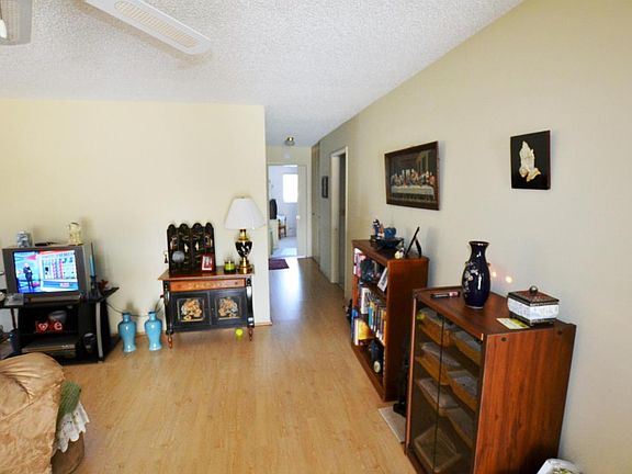 5th image of 2886 Fernley Dr E APT 90