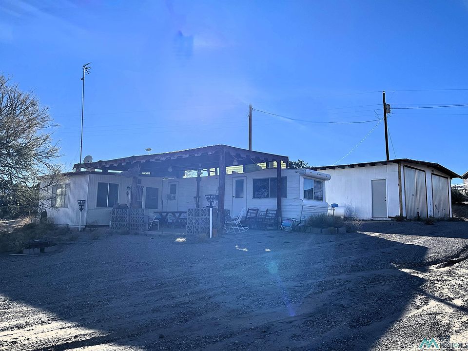 1st image of 520 Trout Rd