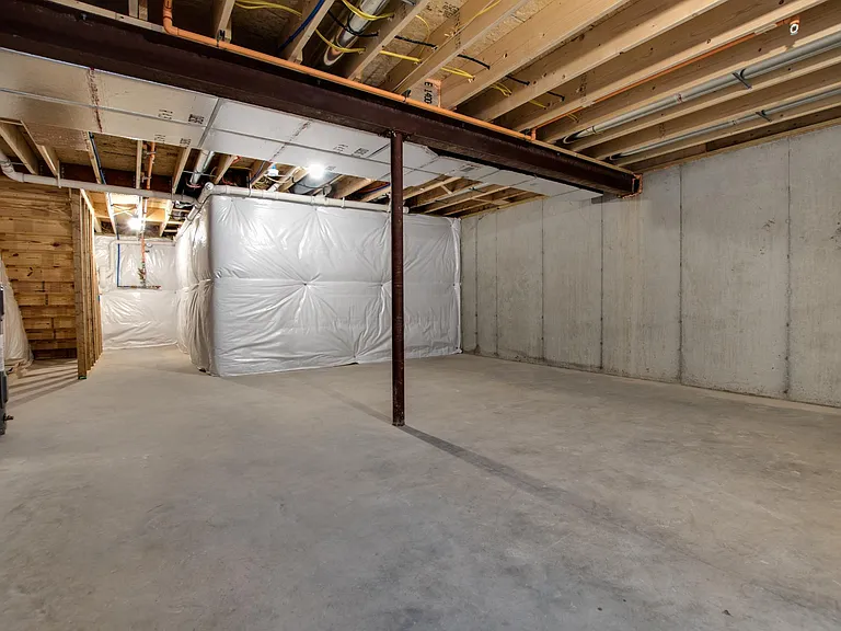 6106 Sawgrass Ct — Photo 29
