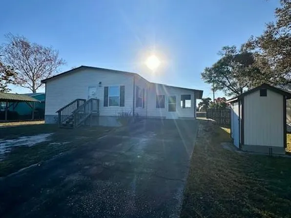 330 Atlantic St, Pt Saint Joe, FL 32456