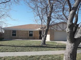 1300 Mills Ave, Dumas, TX 79029
