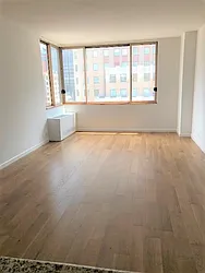 Rented by Starts New York Realty LLC