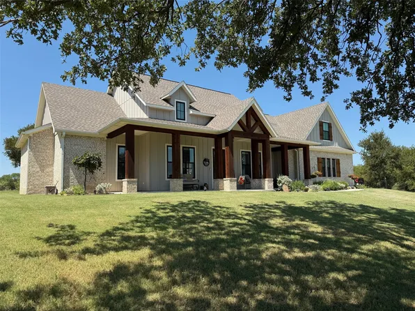 130 Demonbreun Ct, Chico, TX 76431