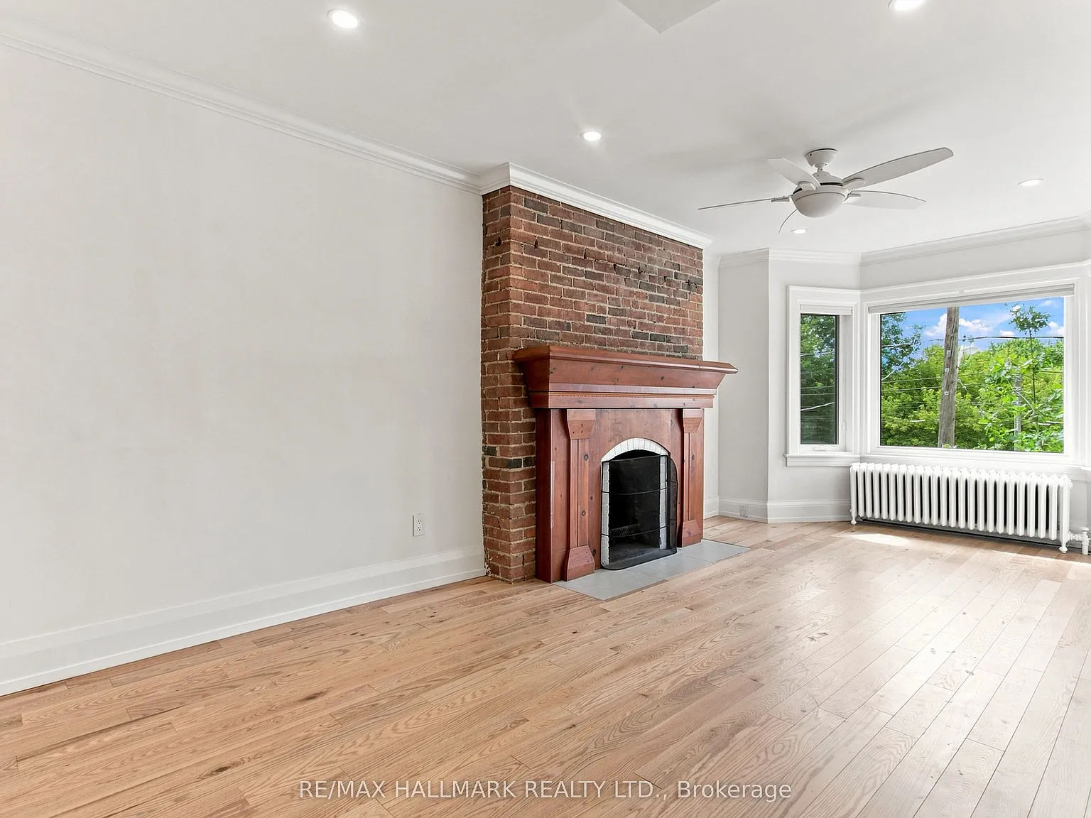 3 bed, $4,050 — Photo 2
