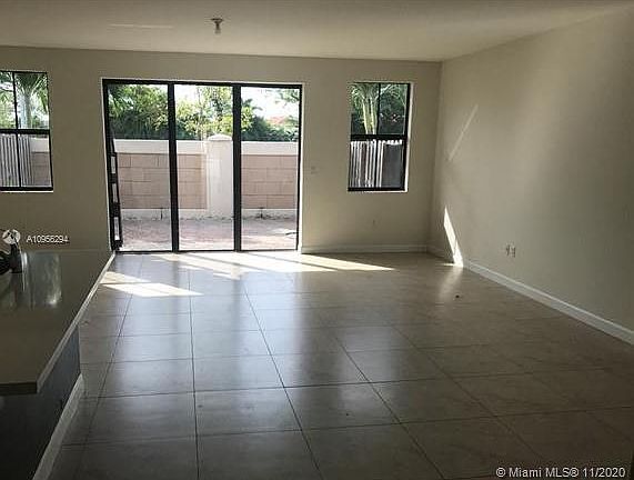 4th image of 10430 NW 58th Ter #10430