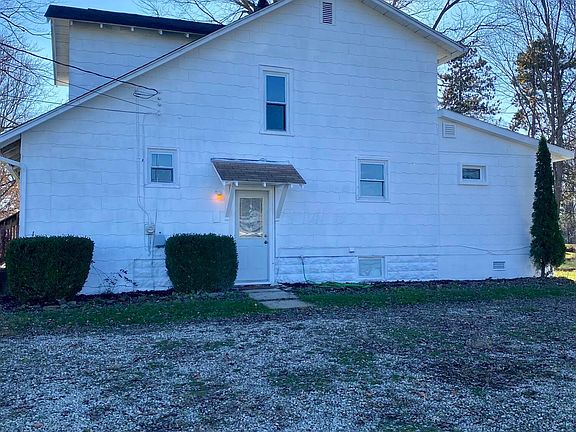 3rd image of 129 N Westmoor Ave