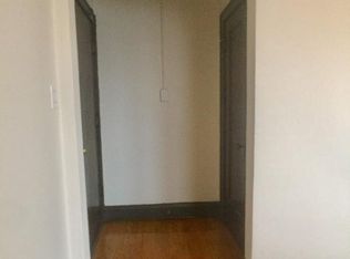 4143 W Cullom Ave #F3, Chicago, IL 60641