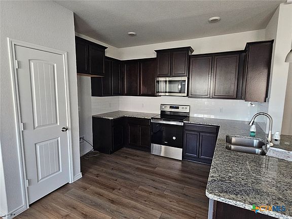 3rd image of 5836 Copano Rd