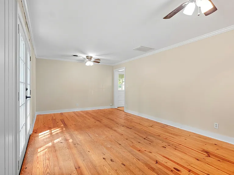 4850 Ellen Ave — Photo 28