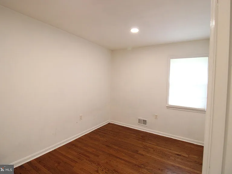 4918 Althea Dr — Photo 11