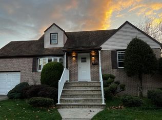 18 Avenue B FLOOR 2, Lodi, NJ 07644