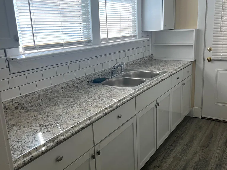 3013 Taylor Blvd — Photo 10
