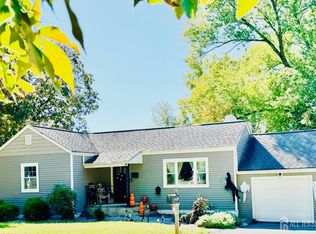 33 Highland Ave, Dover, NJ 07801