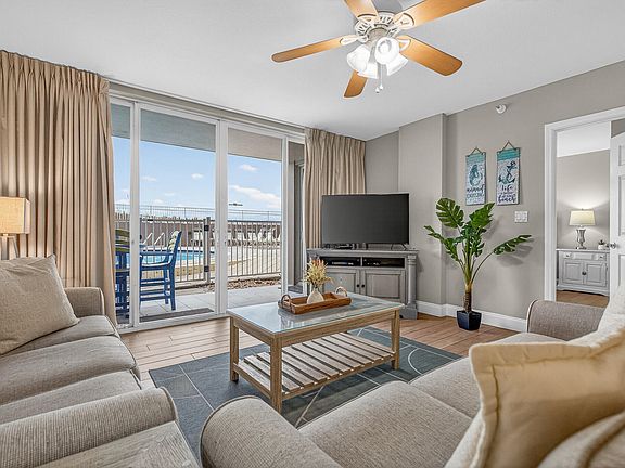 4th image of 520 Santa Rosa Blvd APT 109