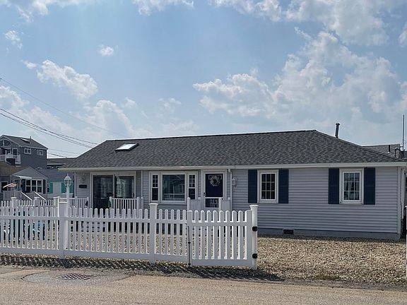 2nd image of 70 Brown Ave