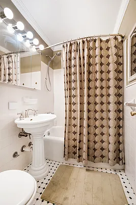 Sold by Welcome Home Real Estate | media 22