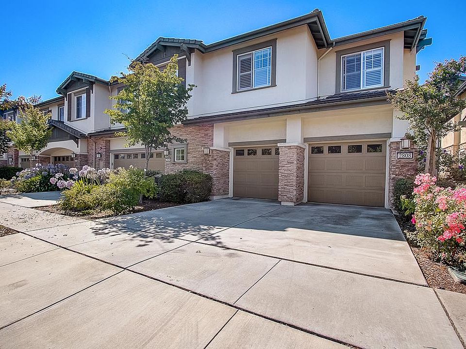 1st image of 2808 Paseo Ln