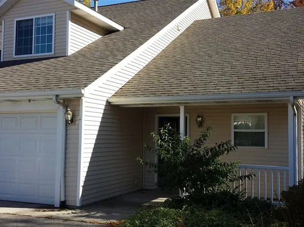 13260 Riley St, Holland, MI 49424