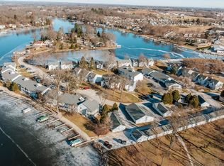 300 Foxwood Dr UNIT 144, Waterford, WI 53185