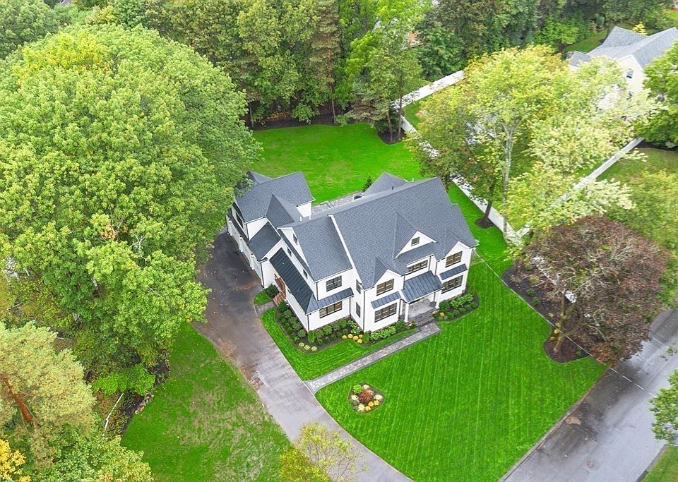 1st image of 15 Peachtree Rd