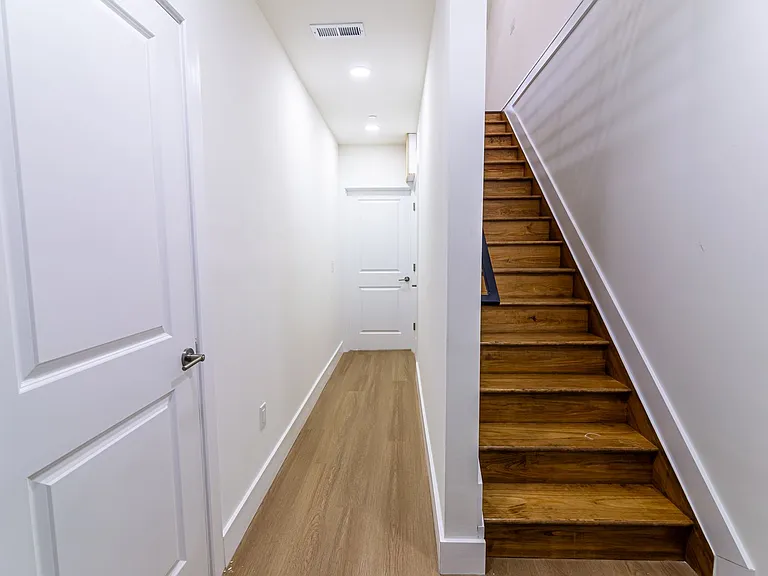 808 N Preston St — Photo 62